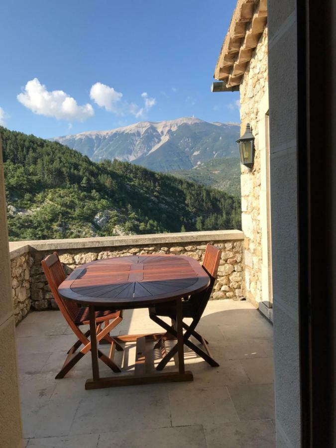 La Clue/ Le Jas Du Ventoux Ξενοδοχείο Plaisians Εξωτερικό φωτογραφία
