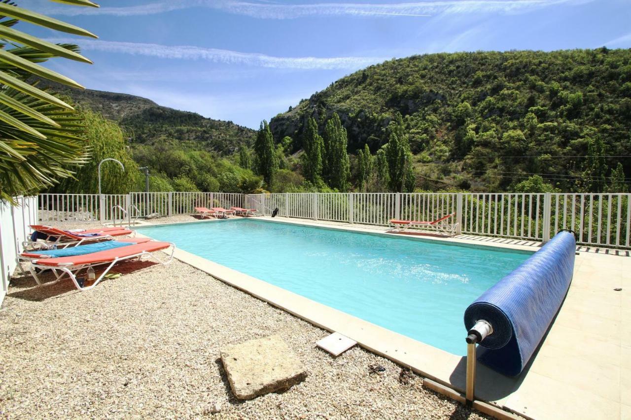 La Clue/ Le Jas Du Ventoux Ξενοδοχείο Plaisians Εξωτερικό φωτογραφία